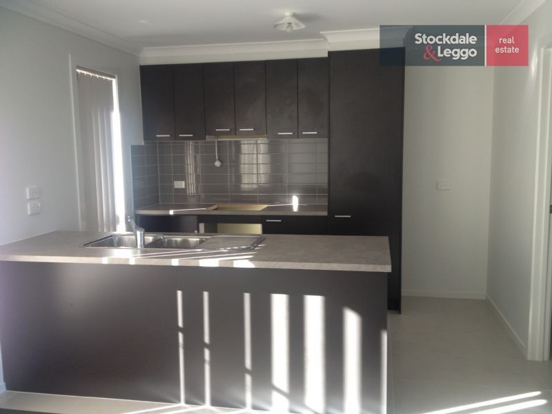 58 Napoli Circuit, Greenvale VIC 3059