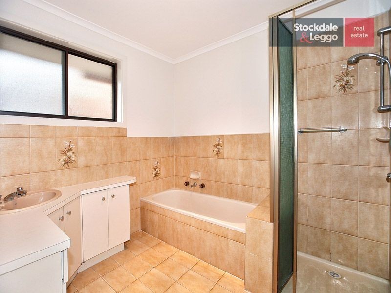 21 Tangemere Aveue, Tullamarine VIC 3043