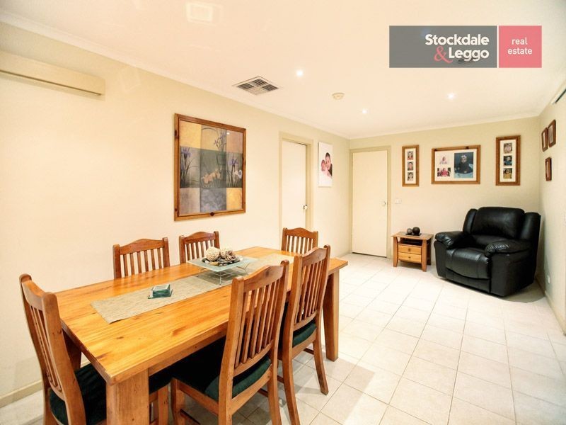 57 The Circuit, Gladstone Park VIC 3043