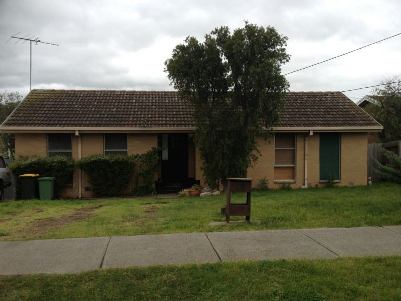 80 Erinbank Crescent, Westmeadows VIC 3049