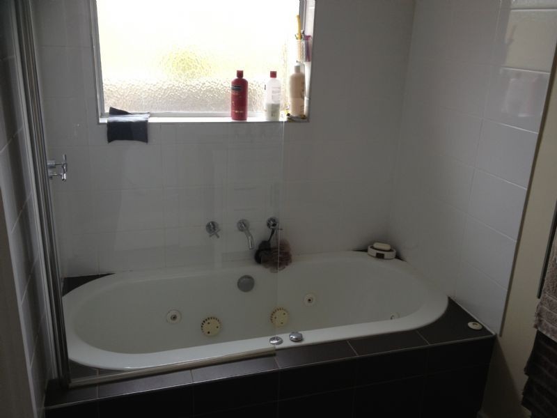80 Erinbank Crescent, Westmeadows VIC 3049