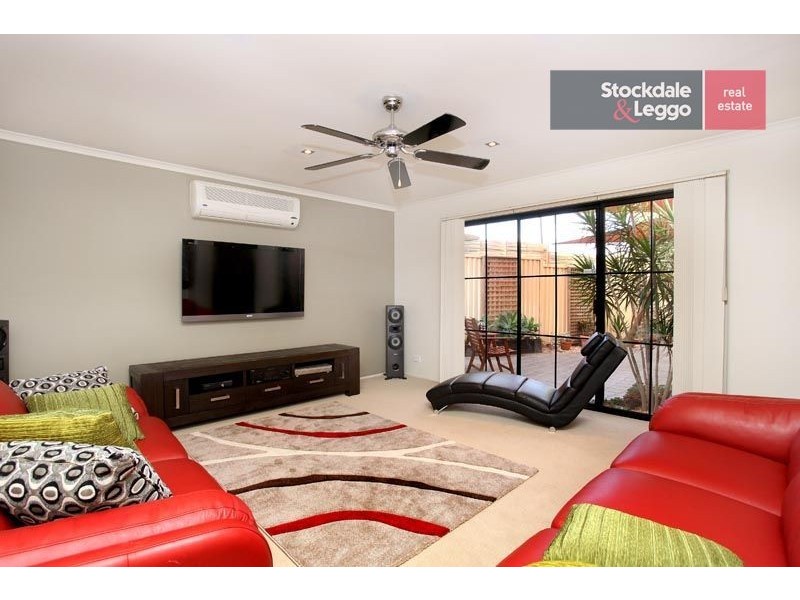 45 Willowbank Way, Attwood VIC 3049