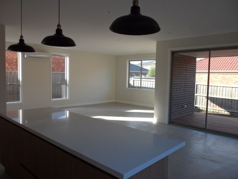 30 Claremont Street, Craigieburn VIC 3064