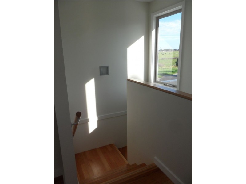 30 Claremont Street, Craigieburn VIC 3064