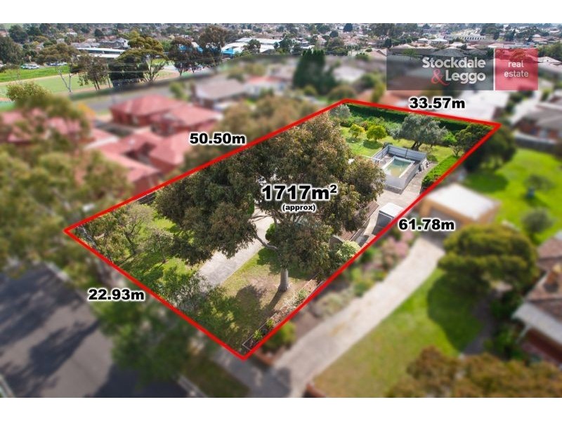 52 Banksia Grove, Tullamarine VIC 3043