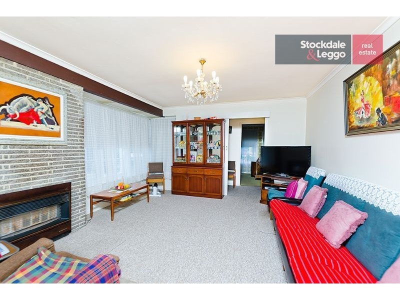 52 Banksia Grove, Tullamarine VIC 3043