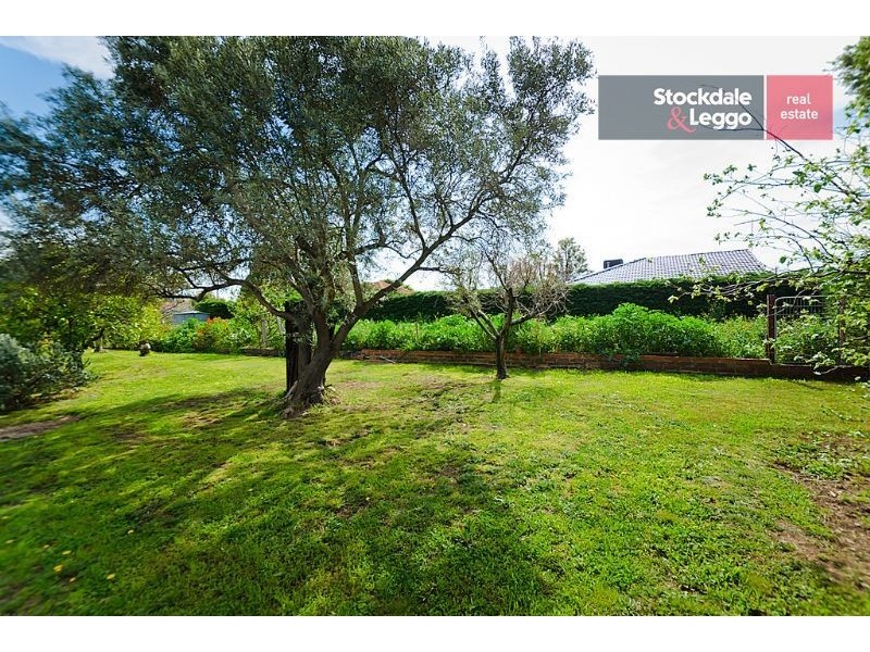 52 Banksia Grove, Tullamarine VIC 3043