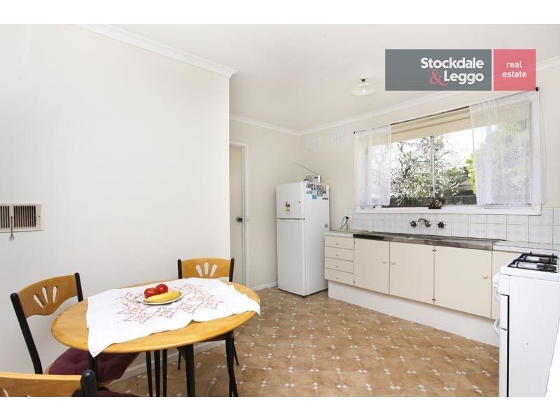 14 Townsend Avenue, Gladstone Park VIC 3043