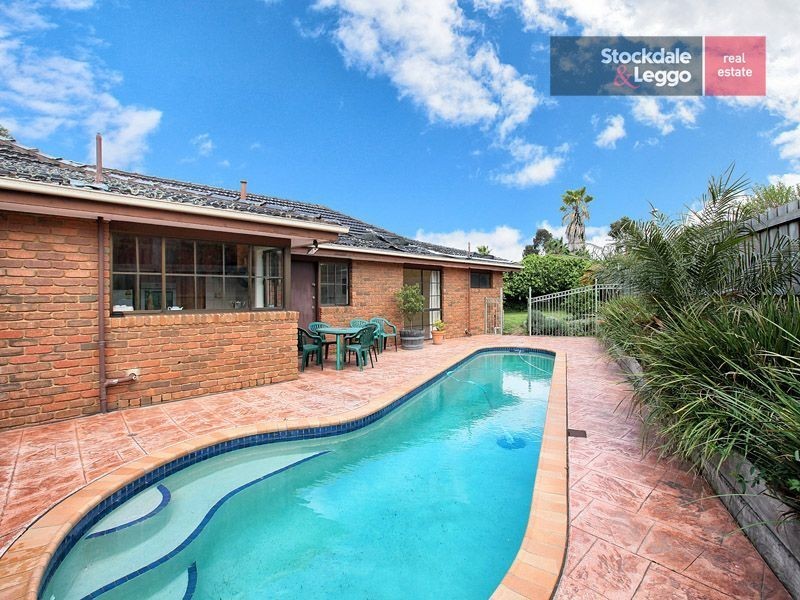 14 Gainford Court, Greenvale VIC 3059