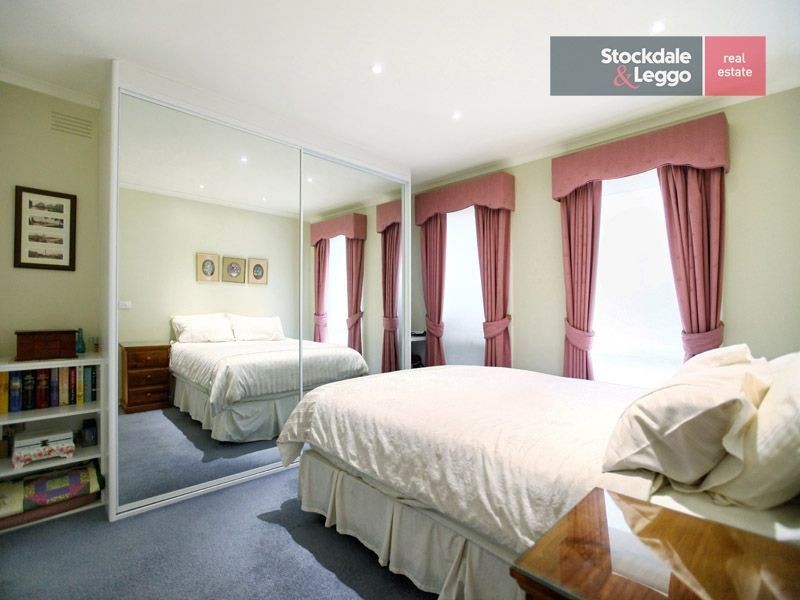 28 Clovelly Drive, Craigieburn VIC 3064