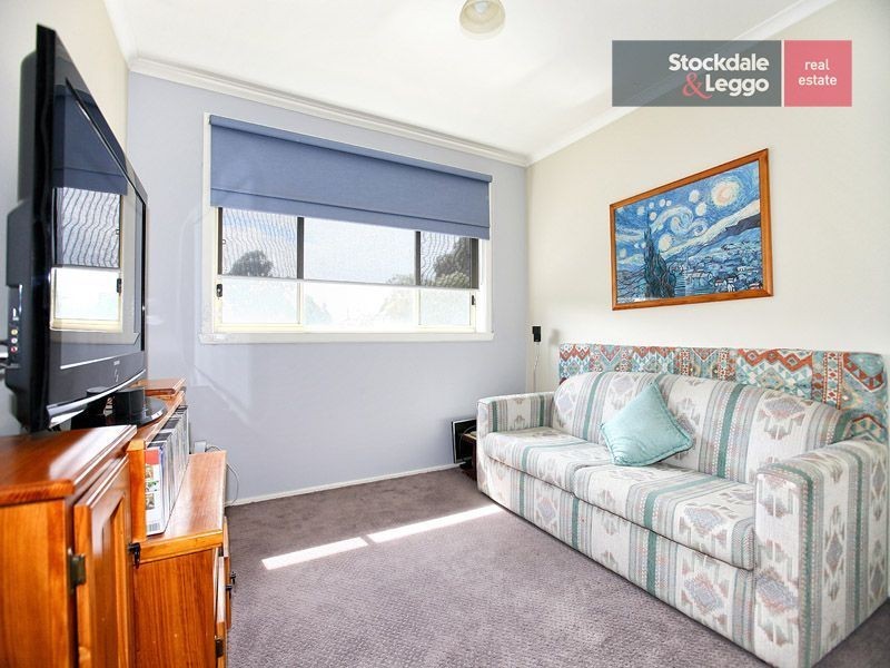 28 Clovelly Drive, Craigieburn VIC 3064