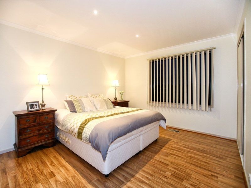 74 Alanbrae Terrace, Attwood VIC 3049