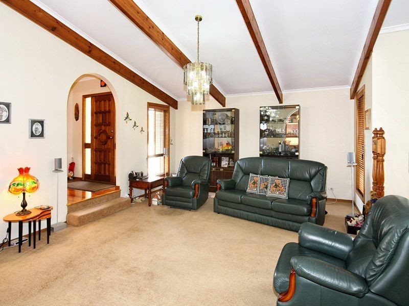 13 Heversham Grove, Greenvale VIC 3059