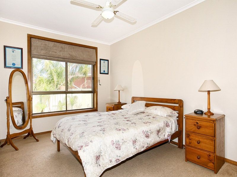 13 Heversham Grove, Greenvale VIC 3059