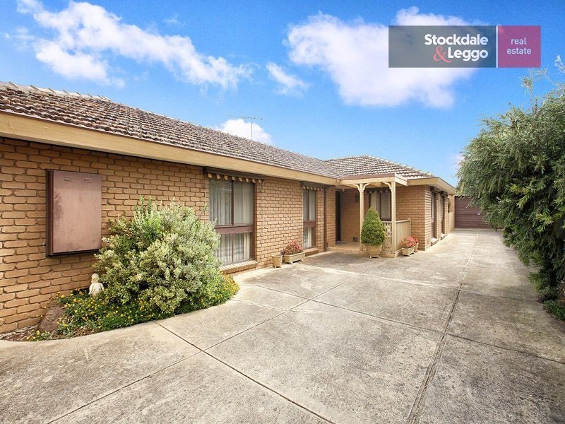 5 Fern Court, Craigieburn VIC 3064