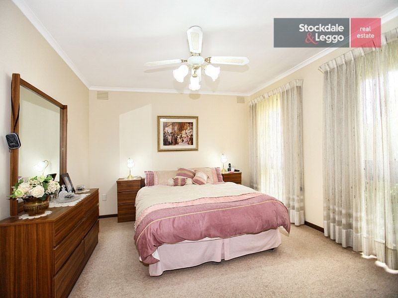 5 Fern Court, Craigieburn VIC 3064