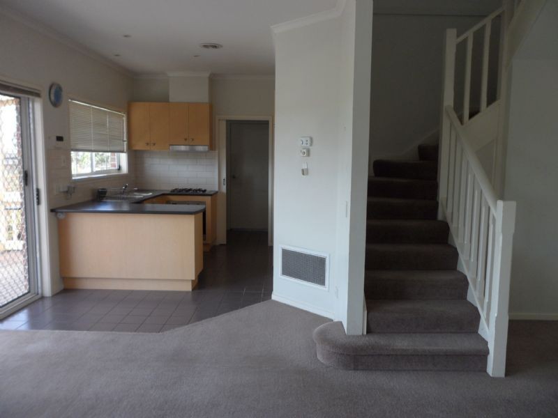 12 Balerno Circuit, Gowanbrae VIC 3043