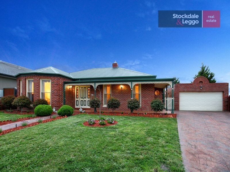 17 Ivanhoe Court, Greenvale VIC 3059