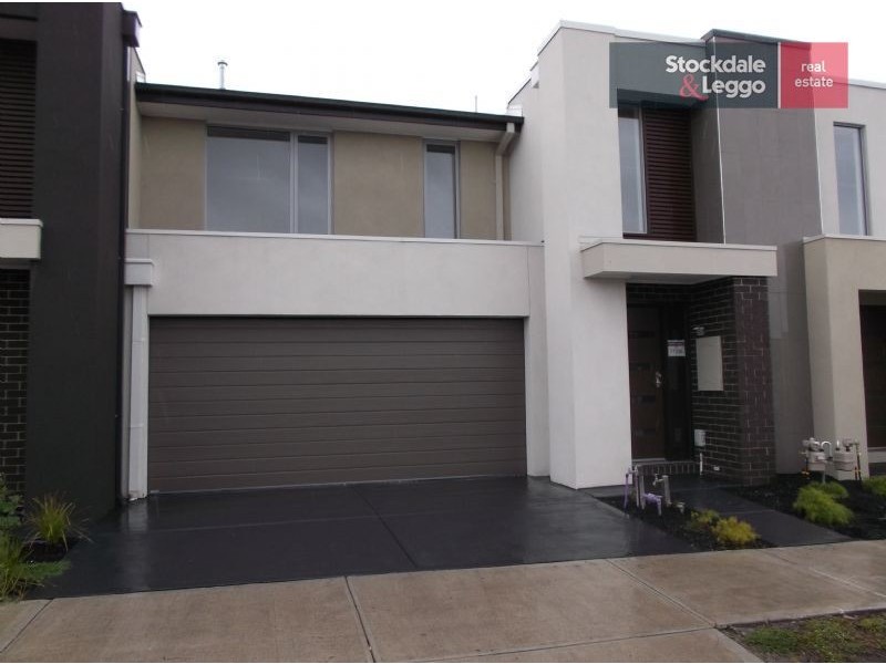 122 Moor Park Drive, Craigieburn VIC 3064