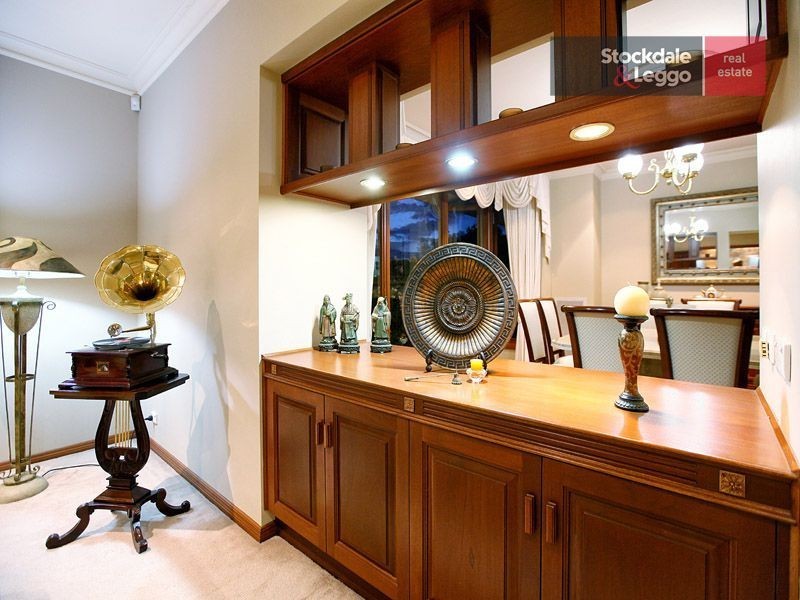 2 Lamark Court, Greenvale VIC 3059