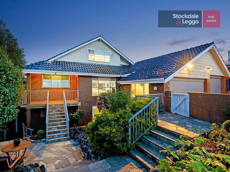 42 Clarke Drive, Gladstone Park VIC 3043