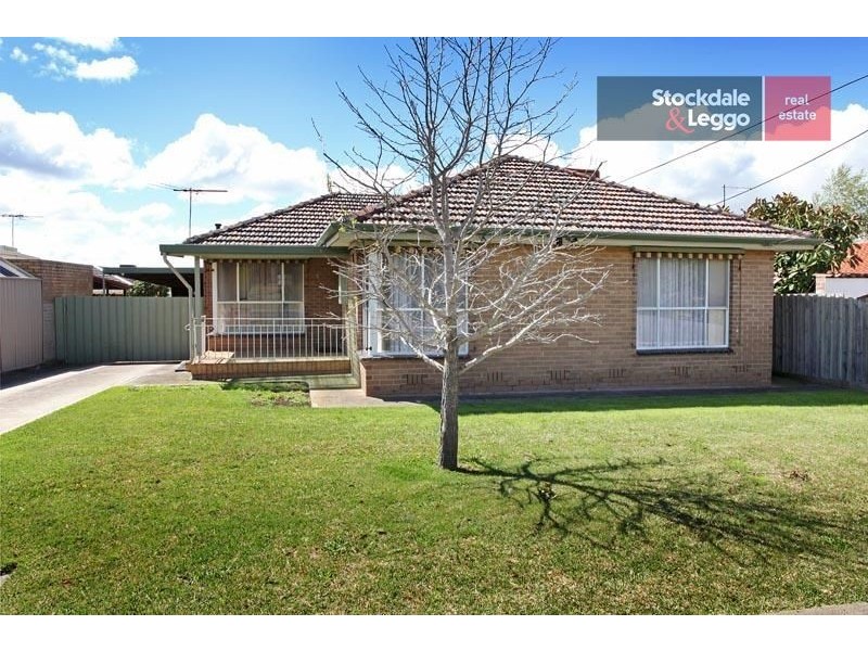 14 Hillcrest Drive, Westmeadows VIC 3049