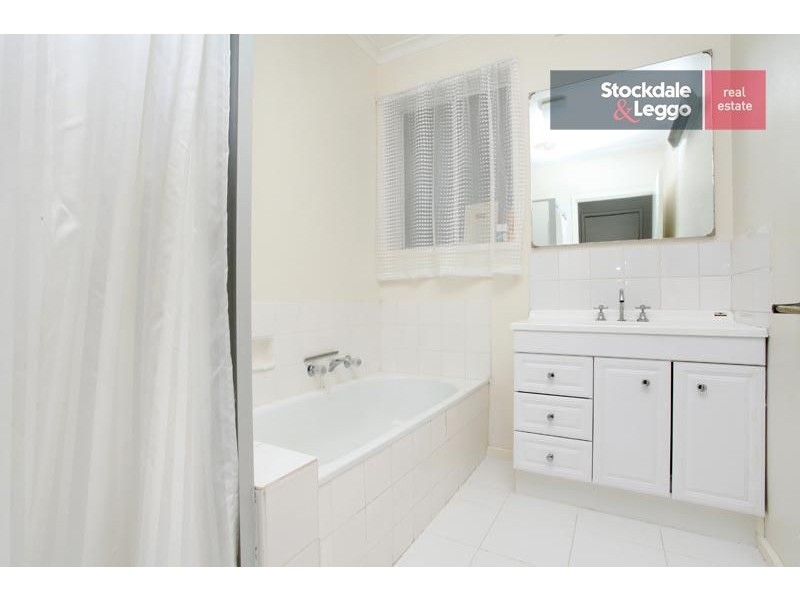 14 Hillcrest Drive, Westmeadows VIC 3049