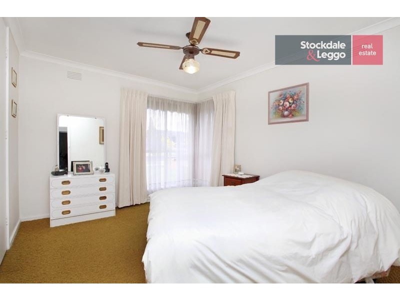 14 Hillcrest Drive, Westmeadows VIC 3049