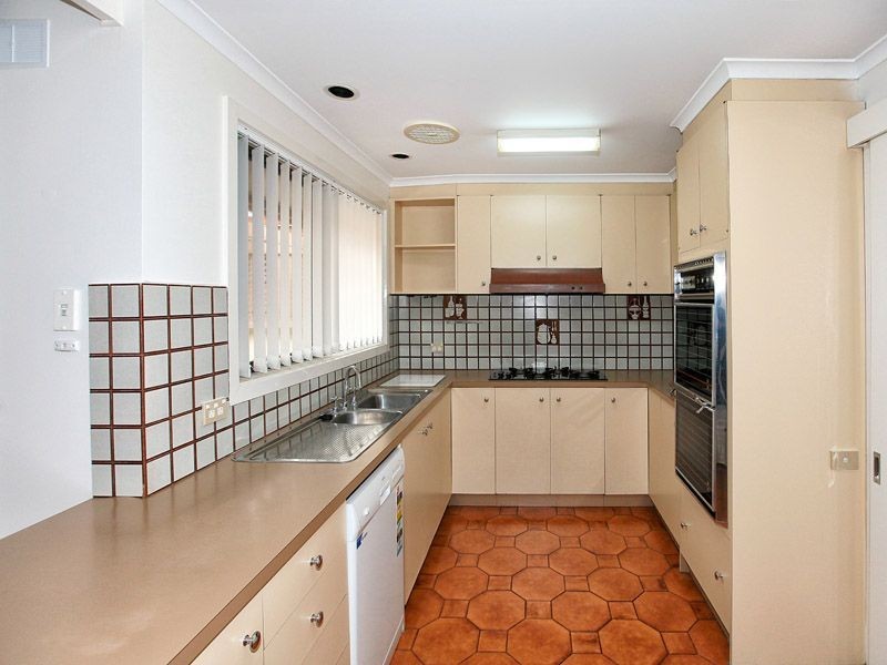 21 Tangemere Avenue, Tullamarine VIC 3043
