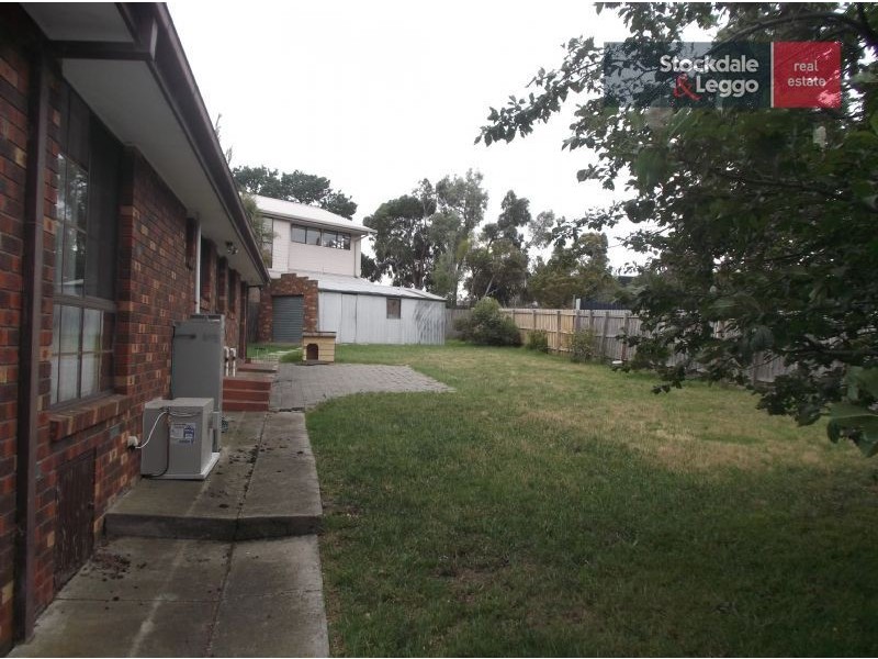 18 Avion Place, Westmeadows VIC 3049