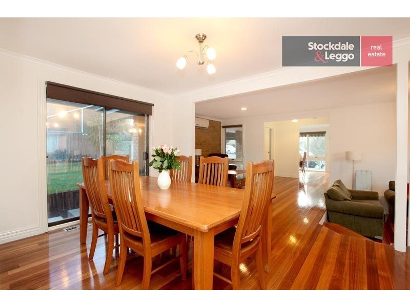 3 Banks Place, Gladstone Park VIC 3043