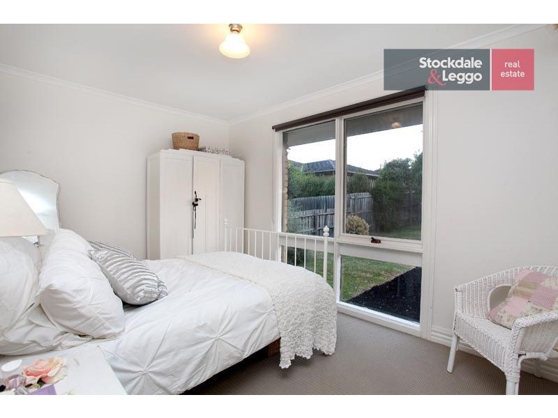 3 Banks Place, Gladstone Park VIC 3043