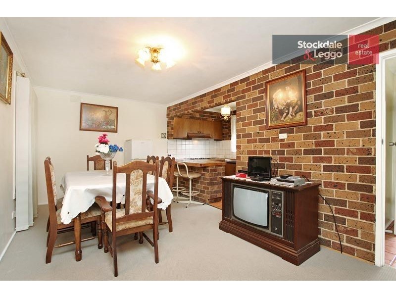 13 Beecroft Drive, Westmeadows VIC 3049