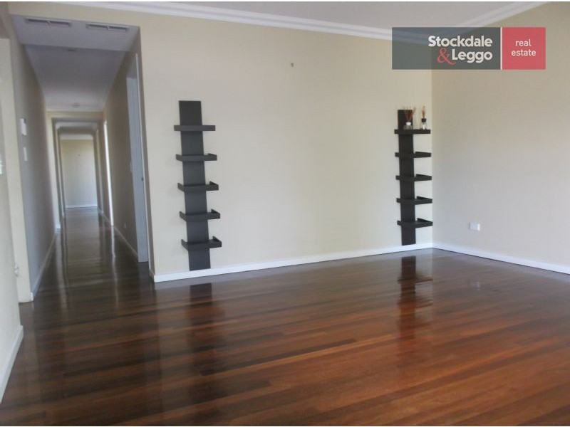 1/34 Pascoe Street, Westmeadows VIC 3049