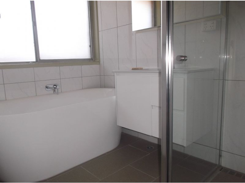 74 Raleigh Street, Westmeadows VIC 3049