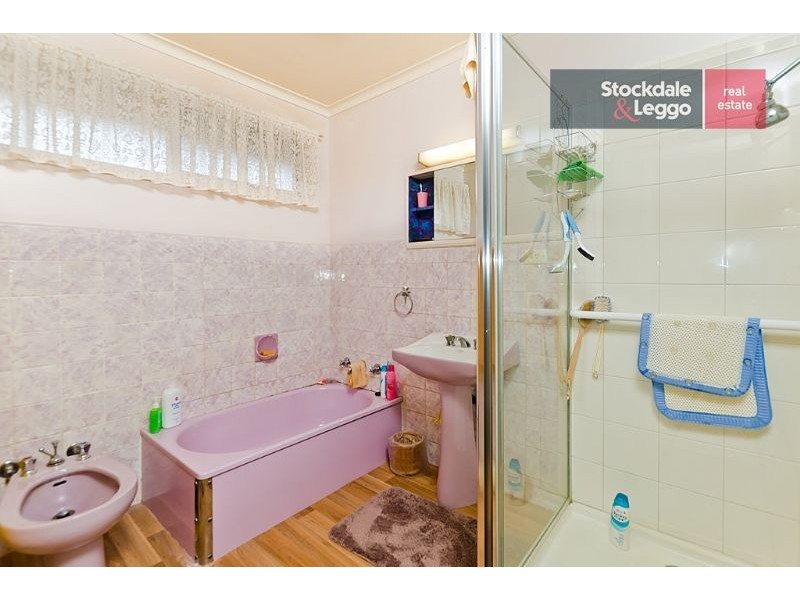 52 Banksia Grove, Tullamarine VIC 3043