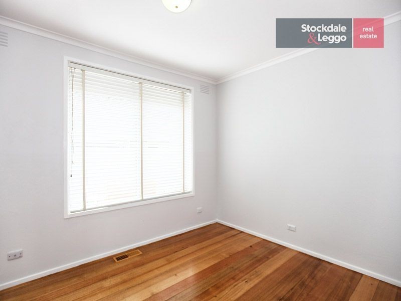 48 South Circular Road, Gladstone Park VIC 3043