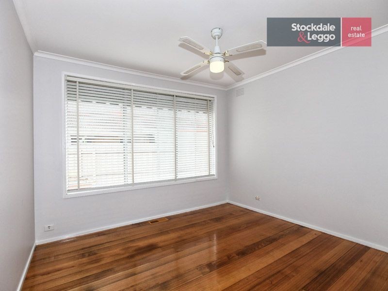 48 South Circular Road, Gladstone Park VIC 3043