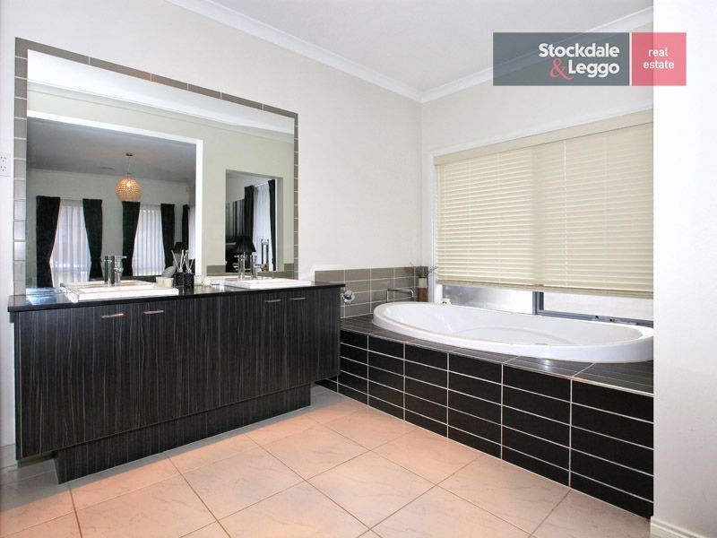 6 Armadale Road, Craigieburn VIC 3064