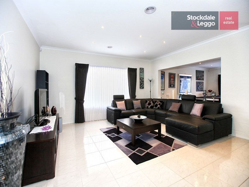 6 Armadale Road, Craigieburn VIC 3064