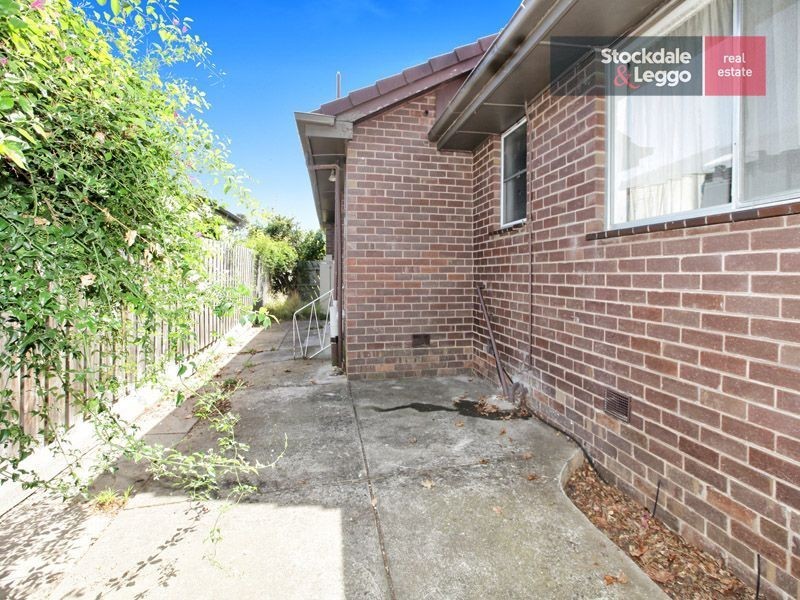 71 Wattleglen Street, Craigieburn VIC 3064