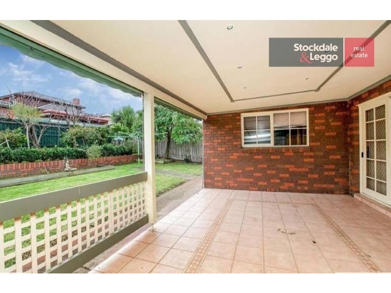 27 Elizabeth Street, Westmeadows VIC 3049