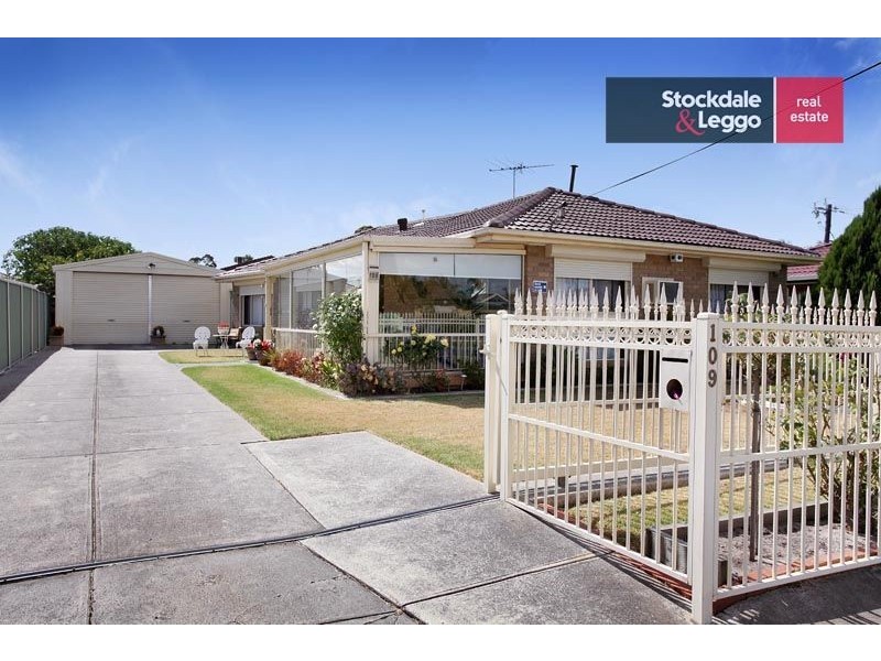 109 Carrick Drive, Gladstone Park VIC 3043
