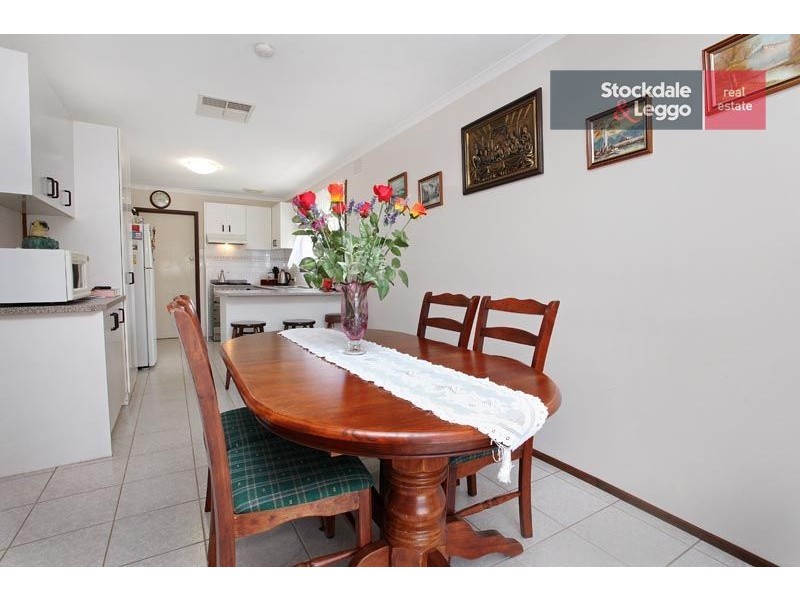 109 Carrick Drive, Gladstone Park VIC 3043