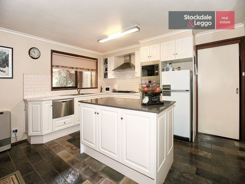 14 Kintyre Court, Greenvale VIC 3059