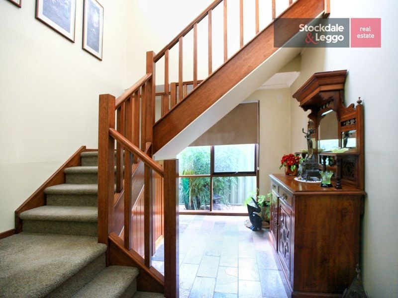 14 Kintyre Court, Greenvale VIC 3059