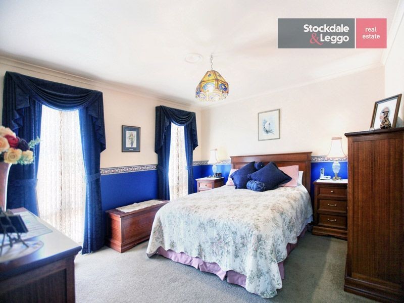 14 Kintyre Court, Greenvale VIC 3059