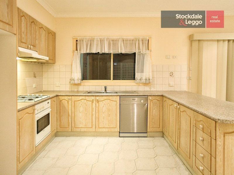 45 Arncliffe Boulevard, Greenvale VIC 3059