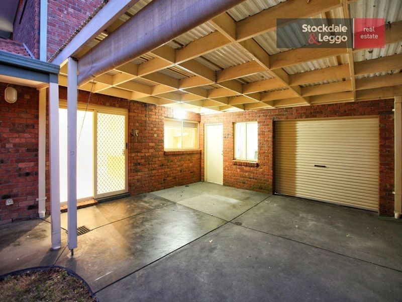 45 Arncliffe Boulevard, Greenvale VIC 3059