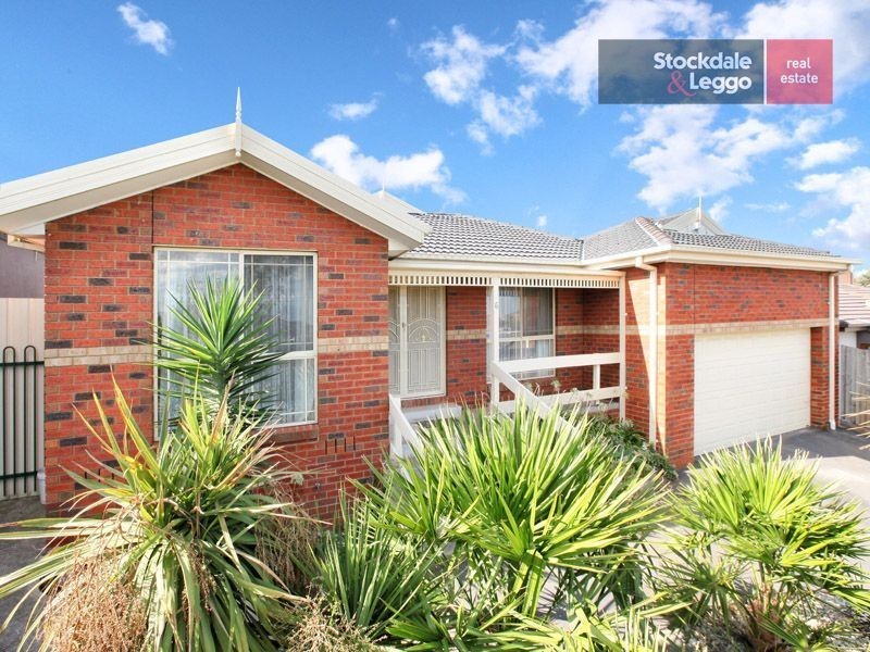 6 Stranraer Close, Greenvale VIC 3059